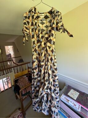 Milly Geometric Wrap Maxi Dress in Black, Cream & Gold